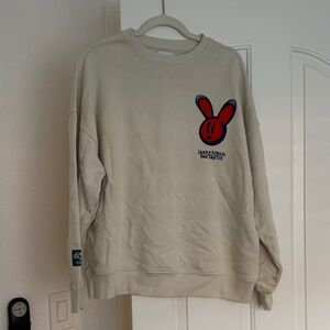 Zara Youth Boys Cream Sweatshirt with Red and Blue Graphic